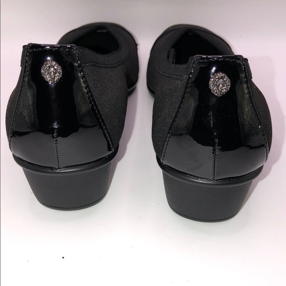 Anne Klein Women’s Black Wedge Shoes - Picture 5 of 8